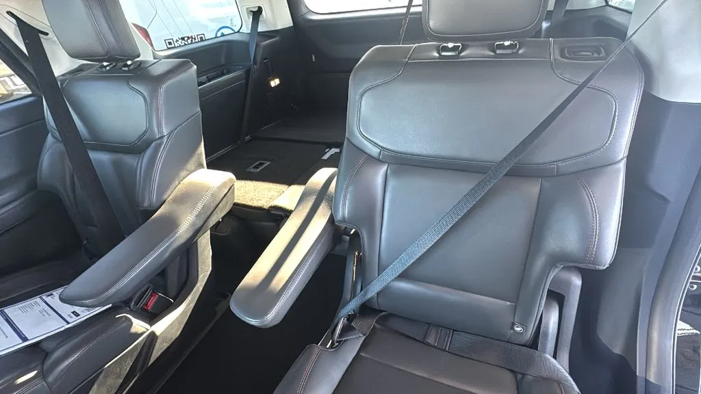 Ford Expedition photo 23