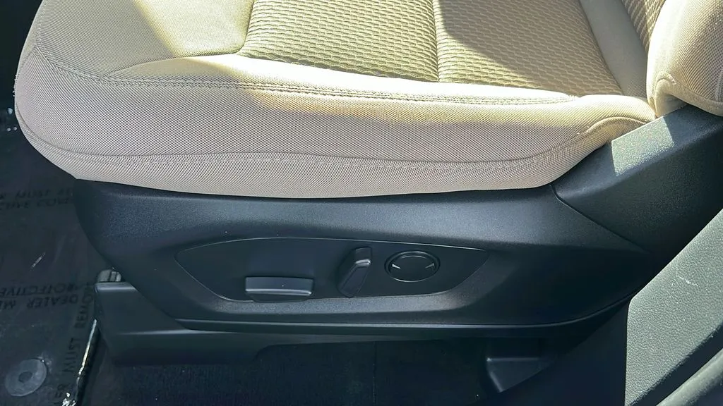 Ford Explorer photo 16