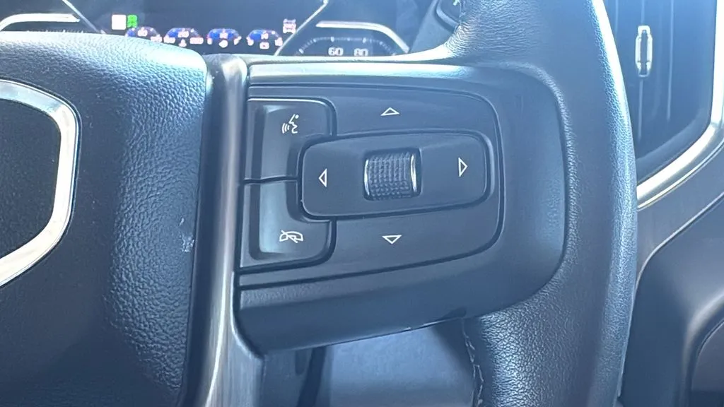GMC Sierra photo 15