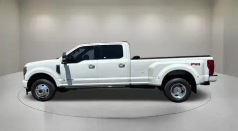 More photos of 2020 Ford F-350SD Platinum at Fiesta Ford, Inc., CA