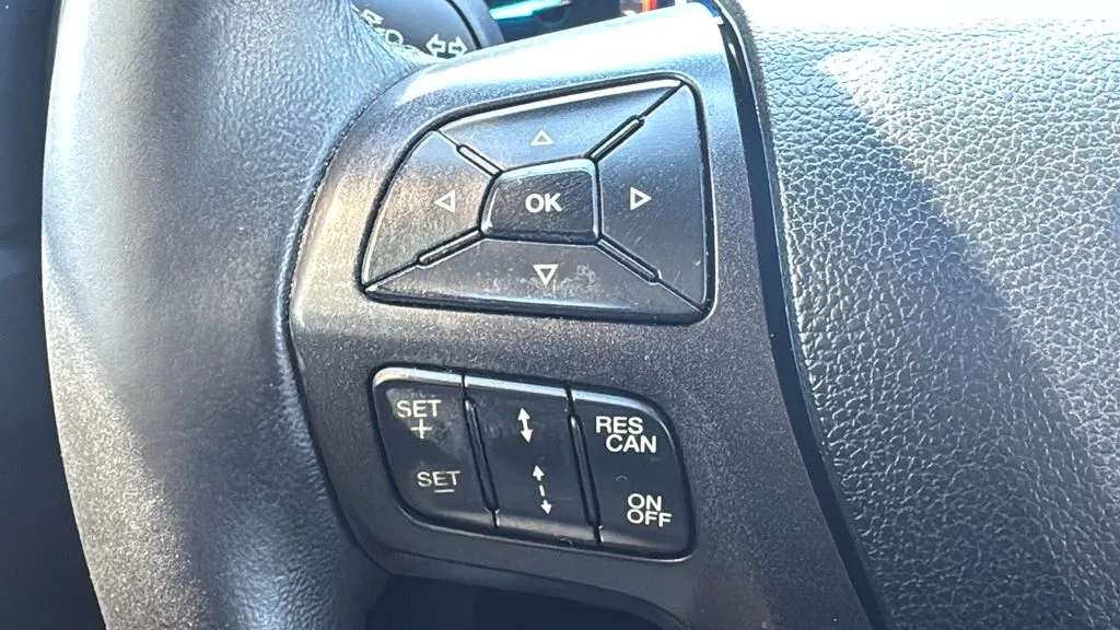 Ford Ranger photo 14