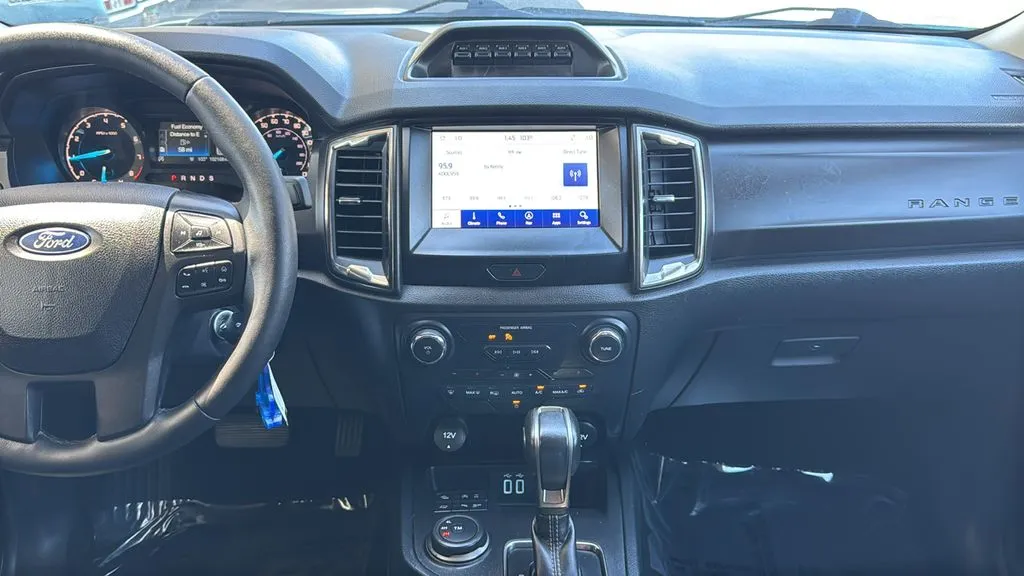 Ford Ranger photo 11