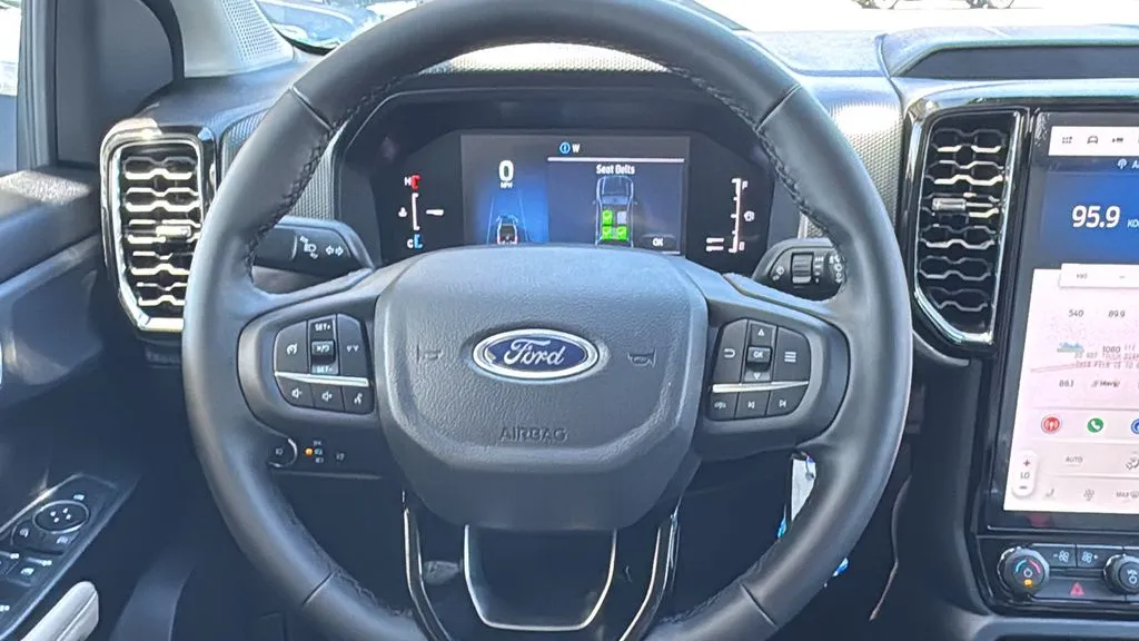 Ford Ranger photo 10