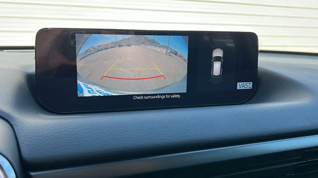 Mazda CX-50 photo 16