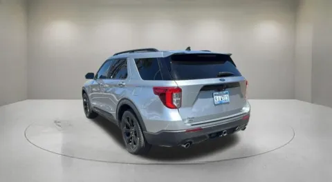 More photos of 2023 Ford Explorer ST-Line at Fiesta Ford, Inc., CA