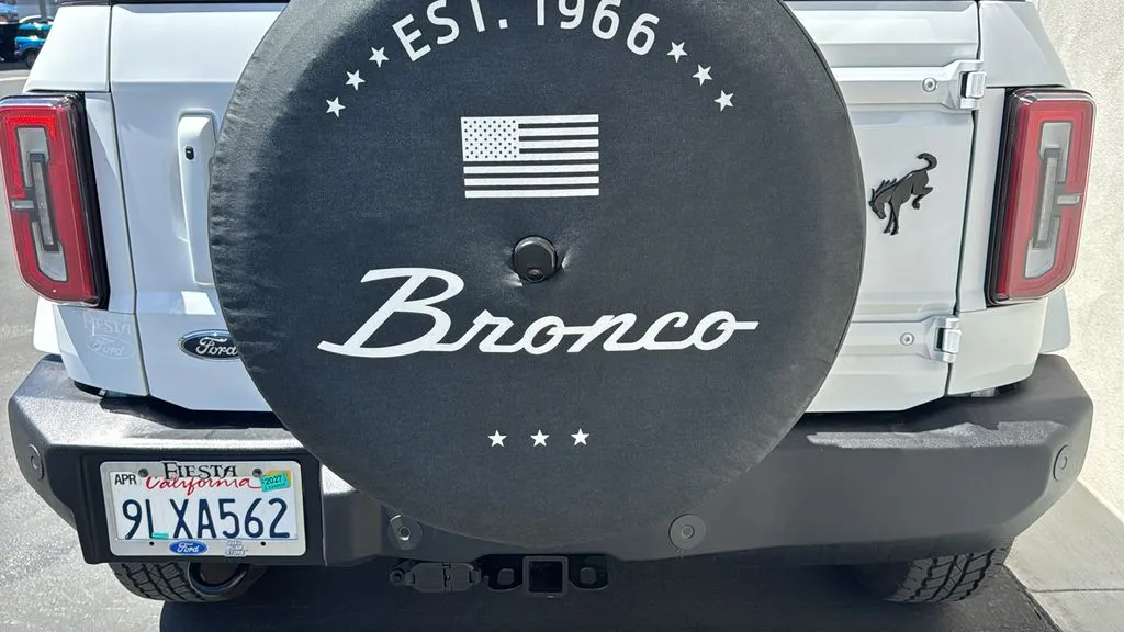 Ford Bronco photo 8