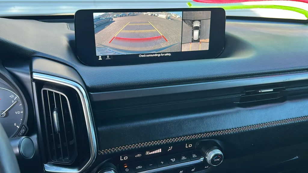 Mazda CX-50 photo 19