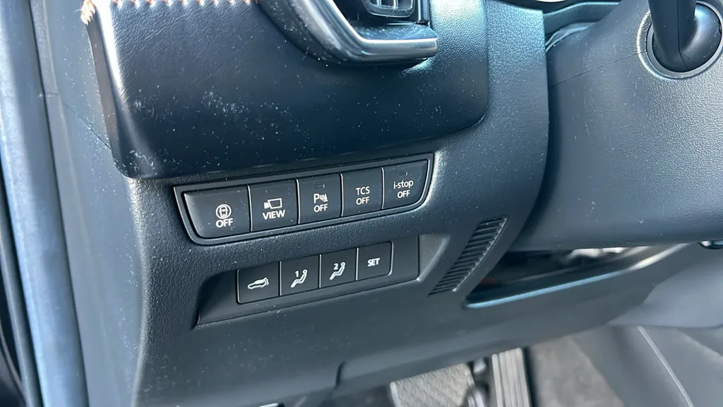 Mazda CX-50 photo 14