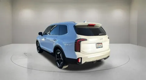 More photos of 2024 Kia Telluride EX at Fiesta Ford, Inc., CA