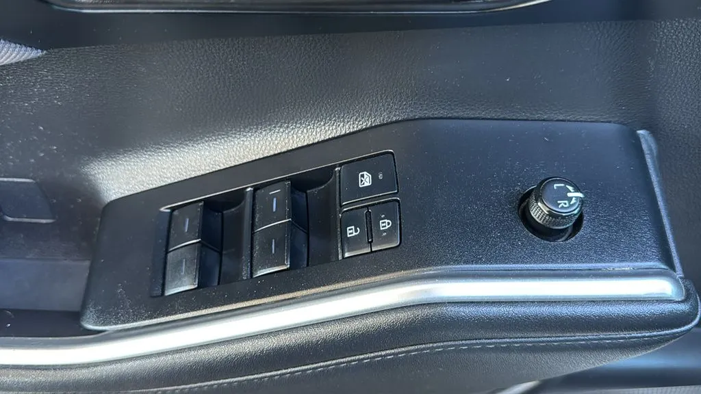 Toyota Highlander photo 19