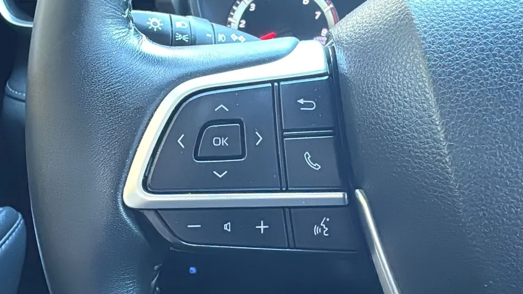 Toyota Highlander photo 12