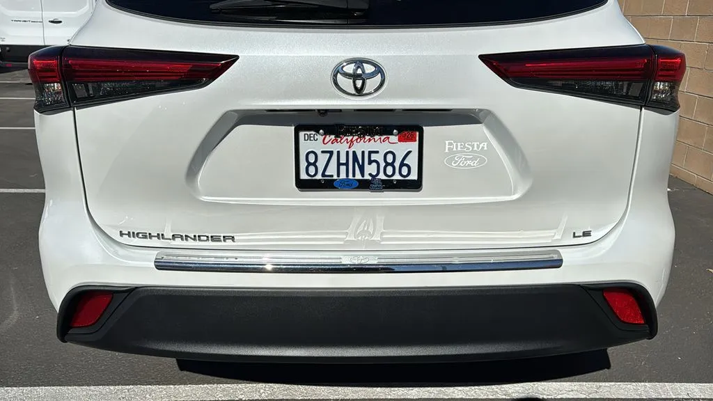 Toyota Highlander photo 7