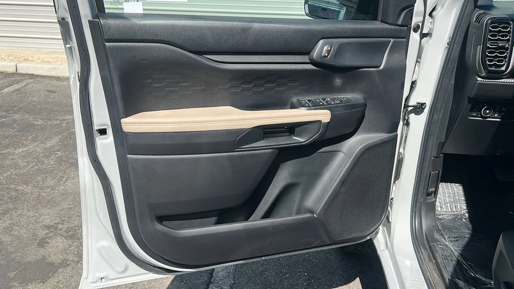 Ford Ranger photo 14