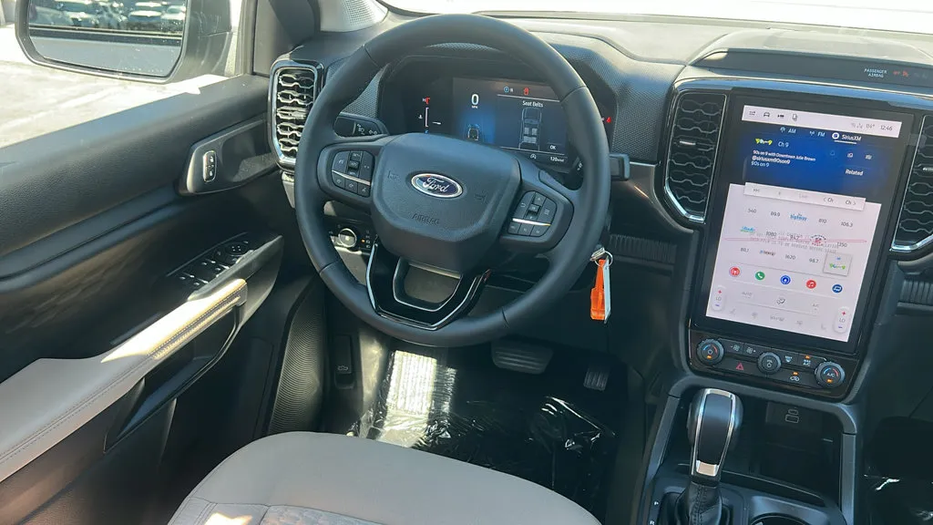 Ford Ranger photo 10