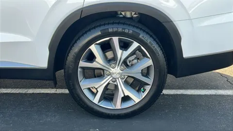 More photos of 2022 Hyundai Palisade SEL at Fiesta Ford, Inc., CA