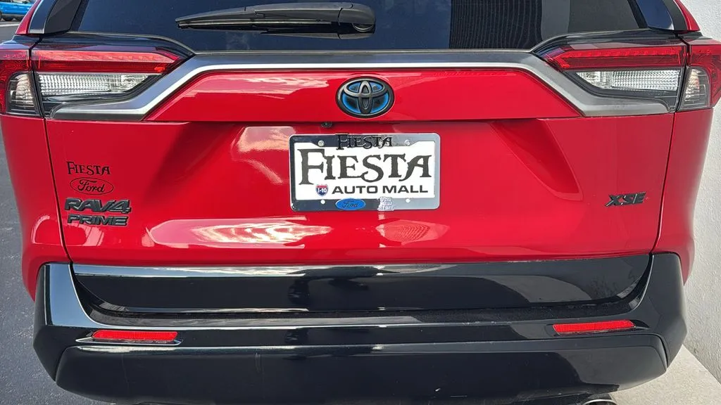 Toyota RAV4 photo 8