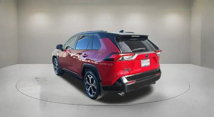Toyota RAV4 photo 4