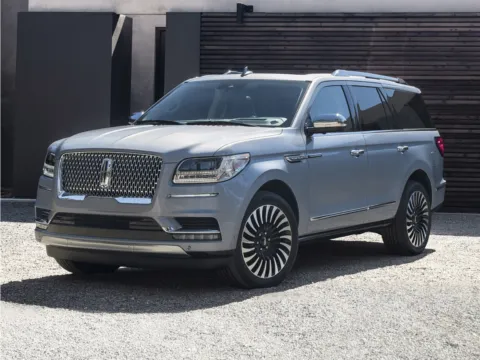 White 2021 Lincoln Navigator Black Label for sale in Indio, CA