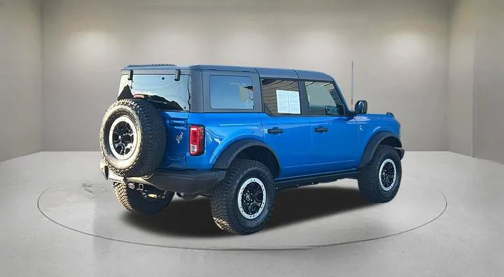 Ford Bronco photo 5