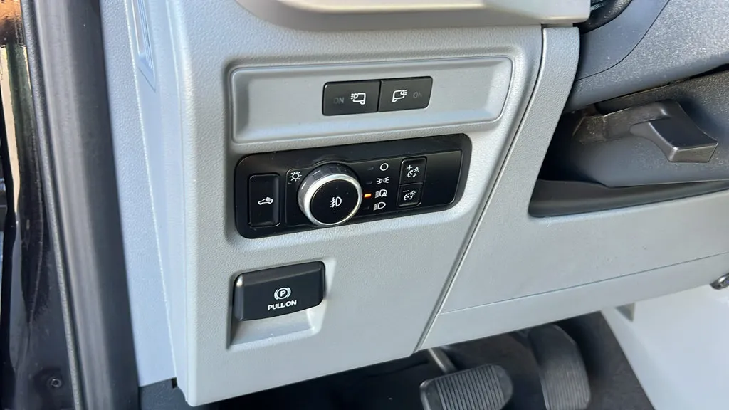 Ford F-150 photo 15