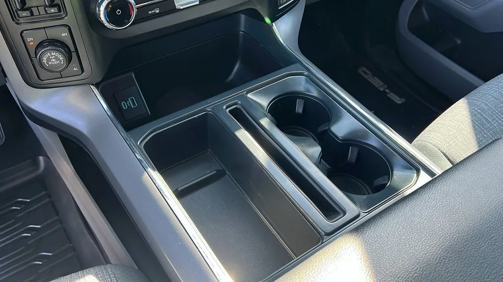 Ford F-150 photo 16