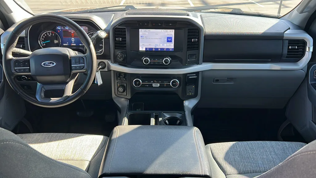 Ford F-150 photo 8