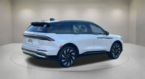More photos of 2026 Lincoln Nautilus Reserve at Fiesta Ford, Inc., CA