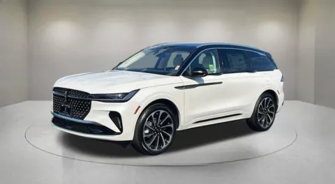 Photos of 2026 Lincoln Nautilus Black Label for sale in Indio, CA at Fiesta Ford, Inc.