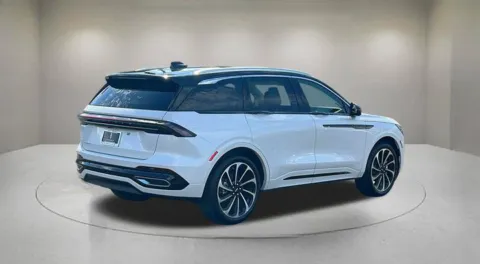 More photos of 2026 Lincoln Nautilus Black Label at Fiesta Ford, Inc., CA