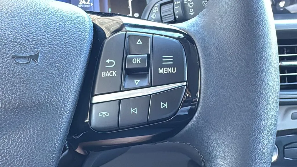 Ford Escape photo 13