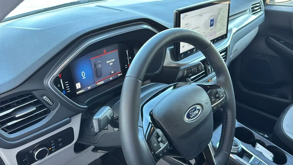 Ford Escape photo 21