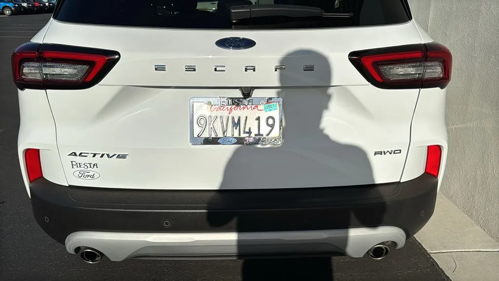 Ford Escape photo 7