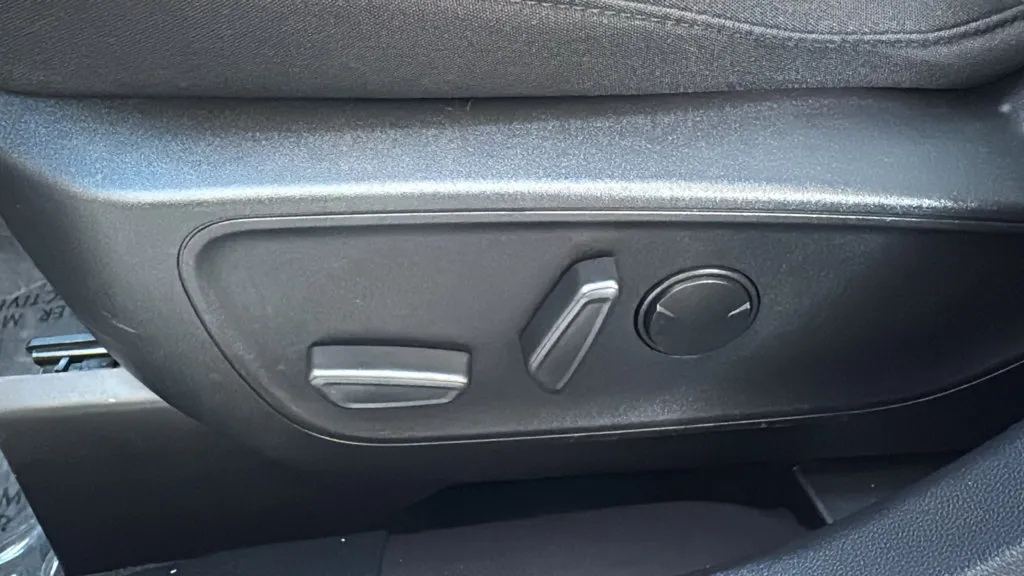 Ford Escape photo 20