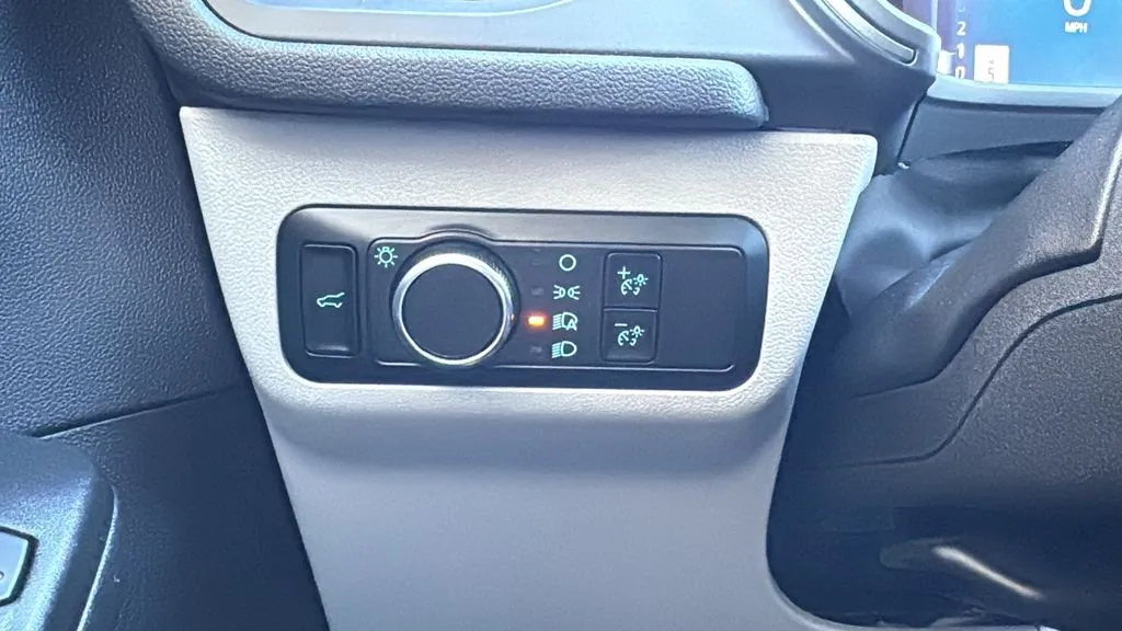 Ford Escape photo 17