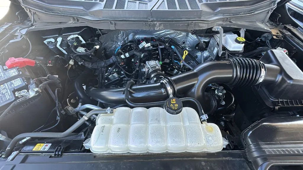 Ford F-150 photo 25