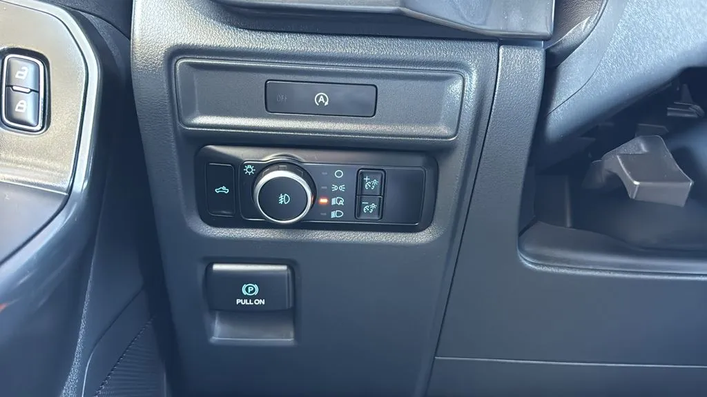 Ford F-150 photo 17