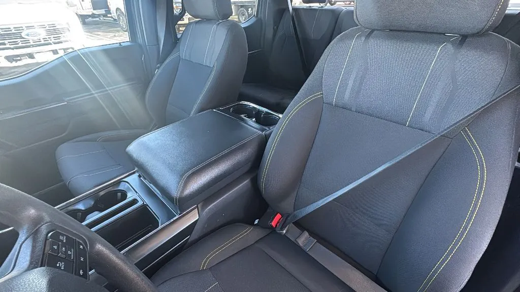 Ford F-150 photo 22