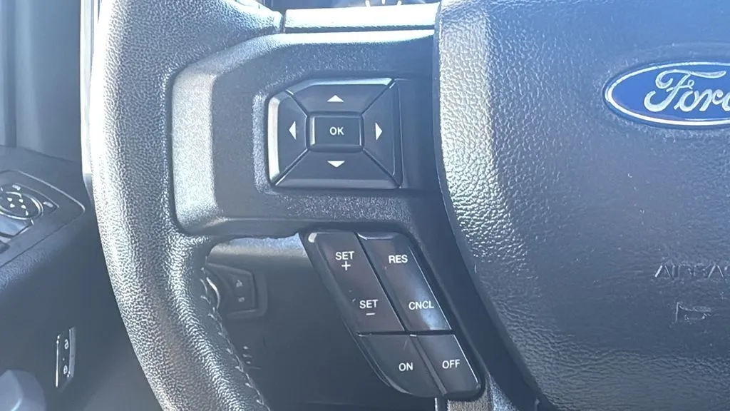 Ford F-150 photo 14