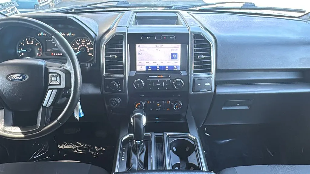 Ford F-150 photo 11