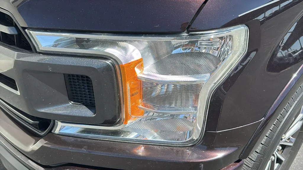 Ford F-150 photo 6