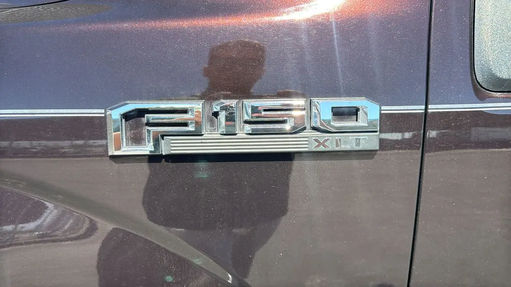 Ford F-150 photo 7