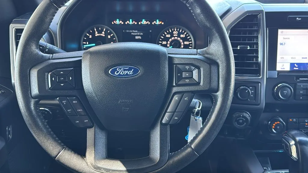 Ford F-150 photo 12