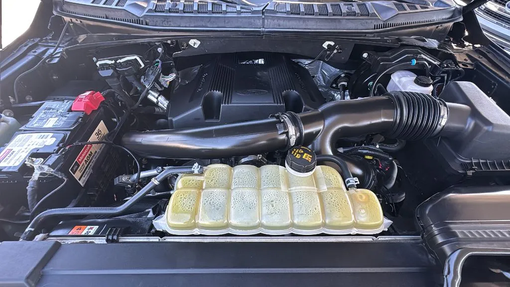 Ford F-150 photo 27