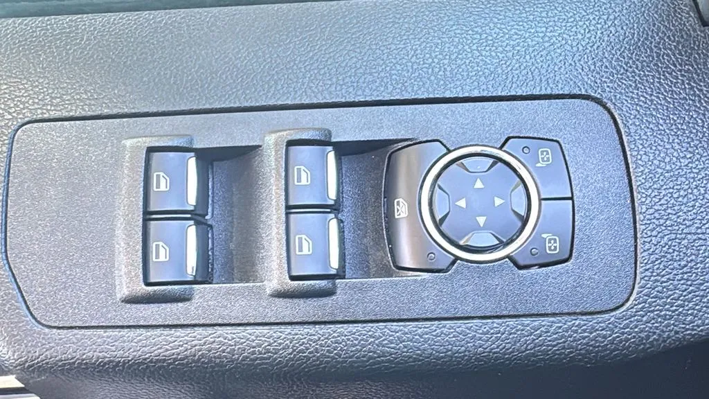 Ford F-150 photo 21
