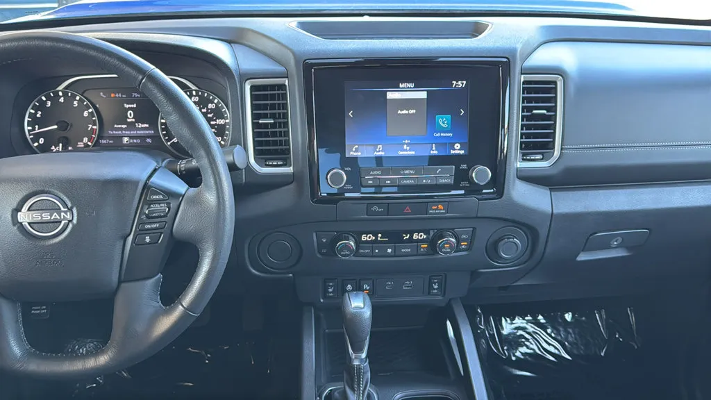 Nissan Frontier photo 9