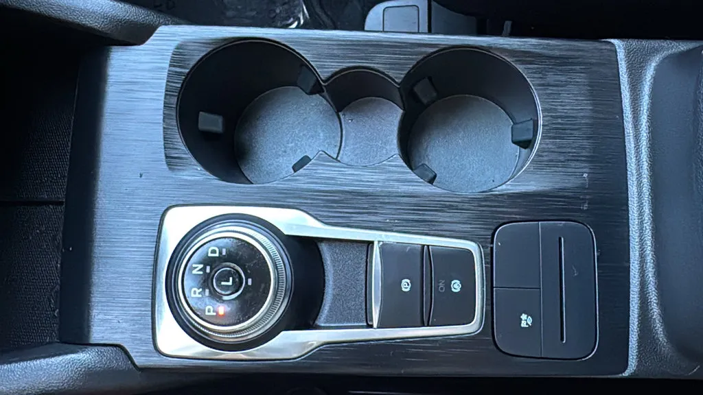 Ford Escape photo 15