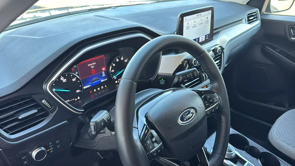 Ford Escape photo 21
