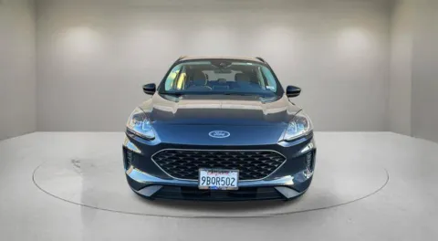 Photos of 2022 Ford Escape Hybrid SE for sale in Indio, CA at Fiesta Ford, Inc.