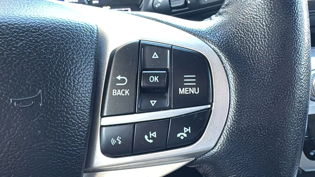 Ford Explorer photo 13