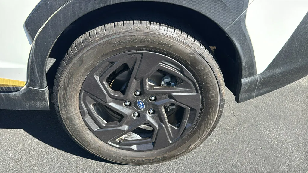 Subaru Crosstrek photo 9